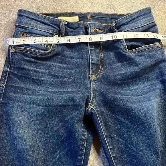 Kut from the Kloth Diana Skinny, Size 2. - Picture 13 of 13